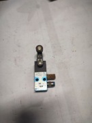 Zawór krańcowy/ pneumatyczny z rolką Festo RW-3-M5