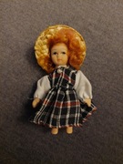 Laleczka ceramiczna 8 cm