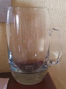 Szklany dzbanek do napojów 