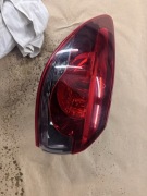 Lampa lewy tył mazda 6 kombi GJE8-51160