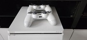 Konsola ps4 slim stan bdb plus 2 pady