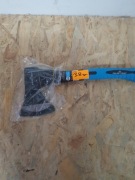 FALON TECH Siekiera fiber glass 600g do drewna 