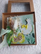 Kartka Wielkanocna w pudełku 3D 16x16 ECO kurka jajka personalizacja