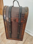 Kufer drewno,skóra - stylowy