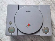 KONSOLA PLAYSTATION 1 PSX PS1. MODEL SCPH-7002