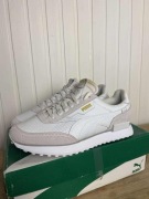 Buty męskie Puma Vintage Rider skóra org białe 42,5