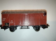 Piękny dwuosiowy wagon kryty na drobnicę Märklin Marklin H0 Światła końca!