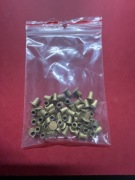 Nity do okładzin hamulcowych , sprzęgłowych, itp.