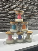 ŚWIECE OZDOBNE W KSZTAŁCIE TULIPANA W SZKLE