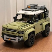 Zestaw klocków LAND ROVER DEFENDER 42110-2573 elem