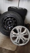 Kompletne koła z oponami zimowymi i kołpakami
