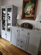 Komody z witryną szklaną