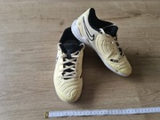 Halówki dziecięce Nike rozmiar 36 wkładka 23cm