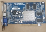 Karta graficzna Gigabyte Radeon 9550 128 AGP retro vintage stara