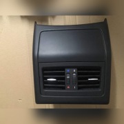 Panel tylni nawiewu tunelu bmw e90 lift