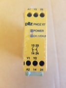 Przekaźnik bezpieczeństwa Pilz PNOZ X7 24VACDC 2n/o 774059