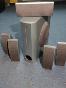 Subwoofer 1 szt. + Satelita 4 szt. Pioneer + Centralny 1 szt.