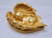 Pies pod Skrzydłami, figurka intencyjna pamiątkowa, gipsowa, złota