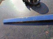 Listwa chromowana od drzwi prawa przednia od Peugot 2008