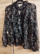 Bluzka czarna w kwiatki 