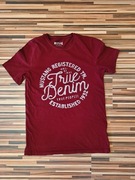 Bordowy T-shirt marki Mustang