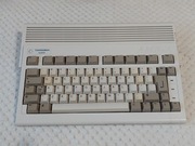 Amiga 600 w ładnym stanie