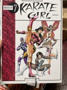 Komiks karate girl