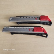 Nóż do tapet tapeciak 18mm TOP TOOLS 17B528 Ostrza łamane wysuwany wymienne