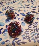 Kolczyki i zawieszka z Claire's