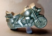 Motocykl figurka odlew mosiądz