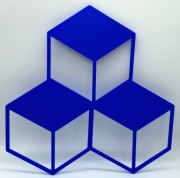 Trzy Sześciany – Geometryczna Dekoracja 2D na Ścianę