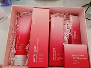 Estee Lauder Nutritious pełnowymiarowy  Zestaw pielęgnacyjny