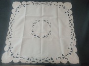 Biała serweta haft 82x82cm