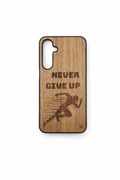 Etui / case drewniany dla Samsung A54 Orzech Amerykański  NEVER GIVE UP