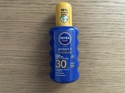 NIVEA SUN Nawilżający balsam w sprayu do opalania SPF 30 200 ml