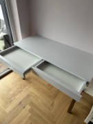 Biurko/Toaletka firmy Minko 120,5 cm