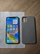 IPhone 11 4/64GB 82% IOS 16.6.1 + Case