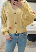 Sweter kardigan damski kwiatki 