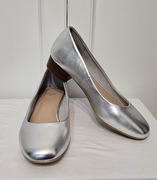 Srebrne pantofle na SZEROKĄ STOPĘ r. 42