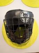 Kask z kratą DRAGON do sportów walki (MMA, boks) – Rozmiar M