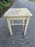 Taboret PRL drewniany 