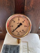 Manometr wysokociśnieniowy KFM