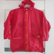 Hema kurtka płaszczyk przeciwdeszczowa czerwony 116