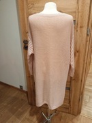 Pudrowa sweterkowa sukienka Fashion jeans
