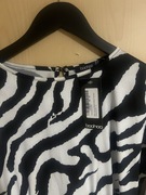 Boohoo satynowa sukienka rozmiar M/12 NOWAZ METKĄ