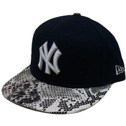 CZAPKA SNAPBACK NEW YORK YANKEES SNAKE