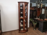 Piękna narożna witryna serwantka 911/2026