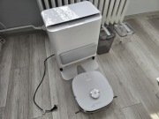 Eureka J12 Ultra robot odkurzający i mopujący ze stacją opróżniania