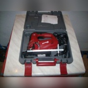 Wyrzynarka Einhell 620 W do drewna i metalu 