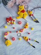 Zestaw zawieszka do smoczka+gryzak+przypinka+2x brelok 